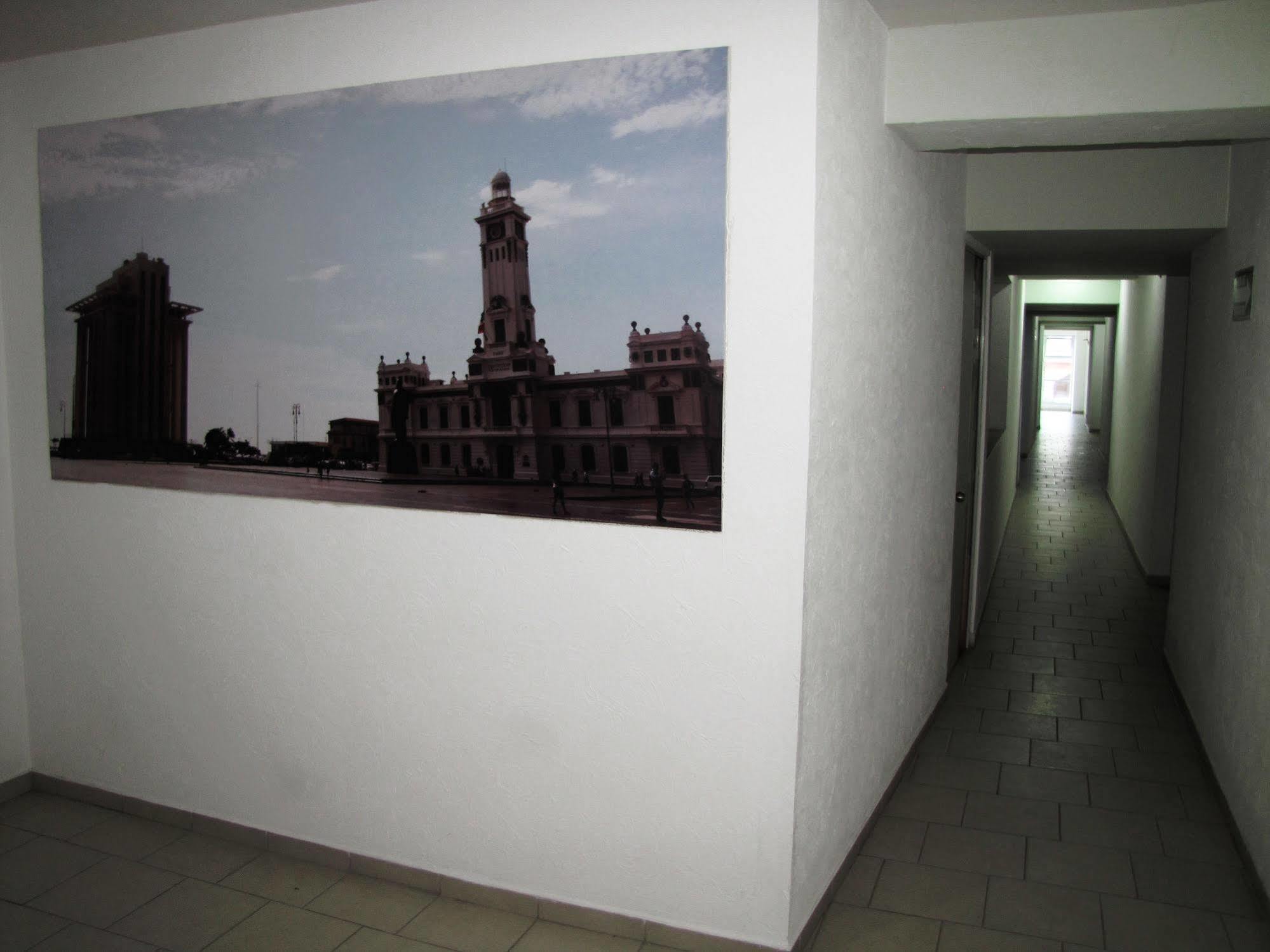 Ems Regional Hotell Veracruz Exteriör bild